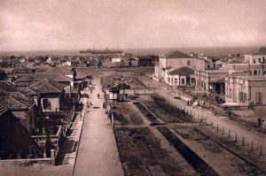 Boulevard Rotschild à Tel-Aviv en 1920